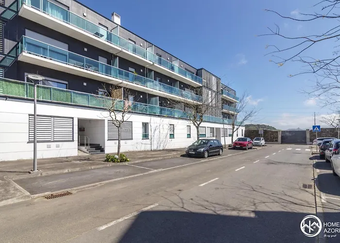 Azores - Pico Do Salomao Poolside Retreat * Ponta Delgada (Sao Miguel)